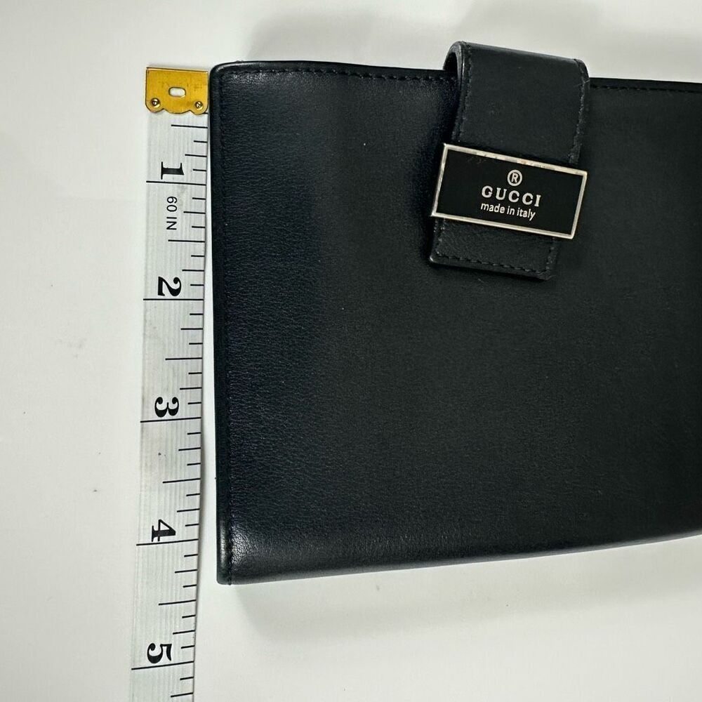 Gucci Trademark Plate Black Leather Compact Wallet - Picture 8 of 13